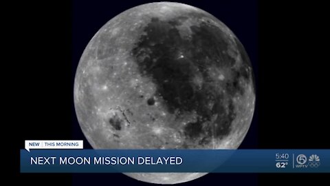 NASA pushes back return to the moon