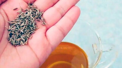 Why You Should Be Drinking Jeera Water Everyday (Cumin Water Benefits)