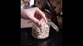 BUTTERY Sourdough Crackers 🧈 (homemade discard cracker recipe) #sourdoughrecipe #easyrecipe #butter