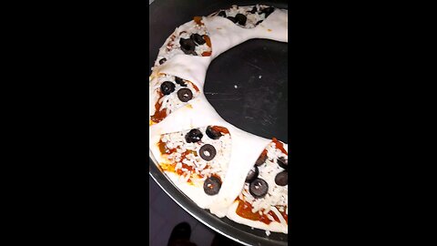 very testing pizza