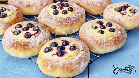 Blueberry Cream Cheese Buns - Easy and Quick Recipe