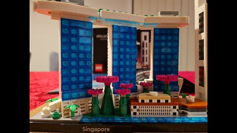 LEGO 21057 Singapore Architecture fun build