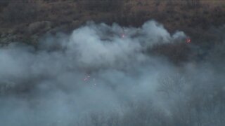 Evacuations lifted after close call with wildfire in Kern Caryl Valley