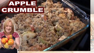 Old Fashioned APPLE CRUMBLE RECIPE | Easy Fall Dessert