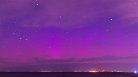 Time lapse captures jaw-dropping Southern Lights in Australia