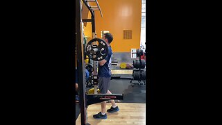 Barbell overhead press