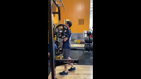 Barbell overhead press