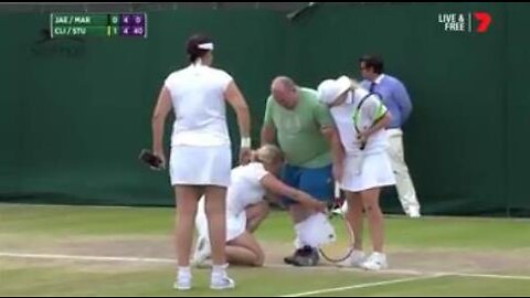 When a spectator tried to give advice to players at Wimbledon match..
