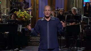 Woody Harrelson criticizes Big Pharma's response to COVID19