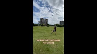 Costa Rican kicking field goals