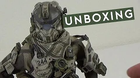 Unboxing the 1/6 scale Titanfall Battle Rifle Pilot action figure from ThreeZero