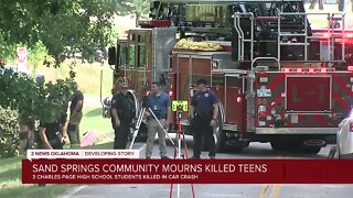 Sand Springs Community Mourns Killed Teens