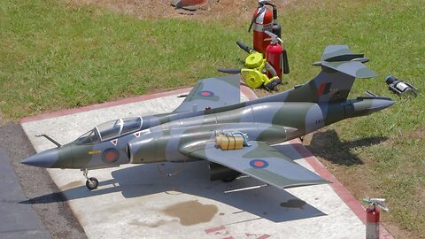 Scratch-Built RC Jet Shows Up at the Warbird Rally