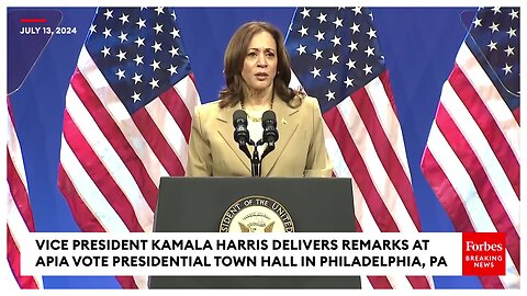 Kamala Harris just before shooting: Trump "should never again have the chance to stand behind a mic"