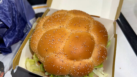 Tasting Japan's UNIQUE McDonald's Menu