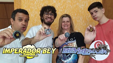 FAMÍLIA IMPERIAL vs FAMÍLIA BEYBLADER - Batalha Beyblade