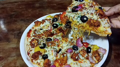 Chicken Pizza Recipe | No Oven Chicken Pizza | Readymade Base Pizza Recipe |