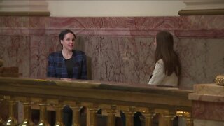 Colo. lawmakers consider two bills to offer more help for domestic violence victims in family court