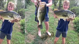 Kapper Outdoors farm pond bass fishing; Another Personal best!!