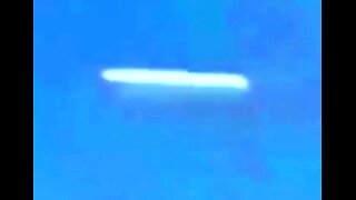 Cylinder-shaped UFO over Hungary