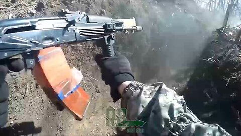 POV footage of Russian soldiers storming Ukrainian positions in the Avdeevka direction