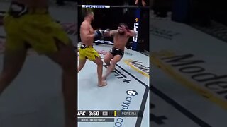 Pereira knocks out petroski #ufc #mma