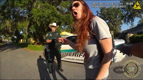 Drunk Karen goes crazy on police in florida