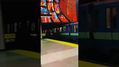 Artistic beri Uqam metro #viralvideo #montreal