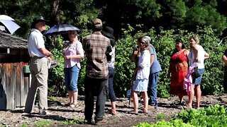 Back To Eden Garden Tour June 2021 - Mason Bees - L2Survive with Thatnub