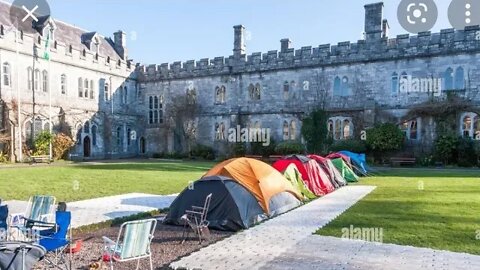 Ukrainian in student accommodation so students sleep in tents