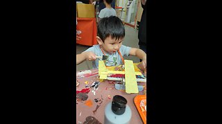 Exciting and FREE kids' craft session at Home Depot!