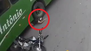 WEAR YOUR HELMET WHEN RIDING YOUR MOTORCYCLE. YOU MAY GET RUN OVER BY A BUS!😳🏍️💥🚍