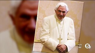 Northeast Ohioans join others around the world mourning Pope Emeritus Benedict