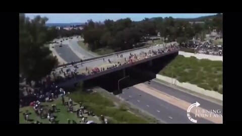 Canberra Convoy for Freedom! It is reported that 1.4 million have converged on Australia's capital!