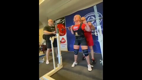 A EXCELENTE HILDE HAUGEN AGACHANDO COM 200KG PESANDO 58KG #Shorts