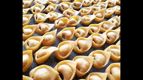 LA SFIDA PIU' DIFFICILE: TORTELLINI SENZA MASCHERINA.