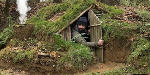 Survival Shelter Construction | Earthen hut, grass roof and clay fireplace