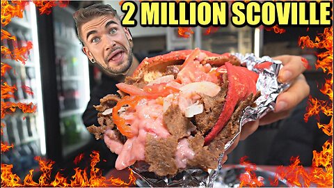 "THE TOILET IS GUARANTEED" WORLD'S HOTTEST DONAIR CHALLENGE (Carolina Reaper & Ghost Pepper)