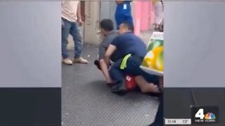 Filipino with jiu jitsu black belt pins to sidewalk thug who was on sucker punching rampage in NY