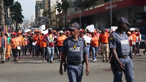 SOUTH AFRICA - Durban - Ethekwini municipality EPWP workers march (EYi)