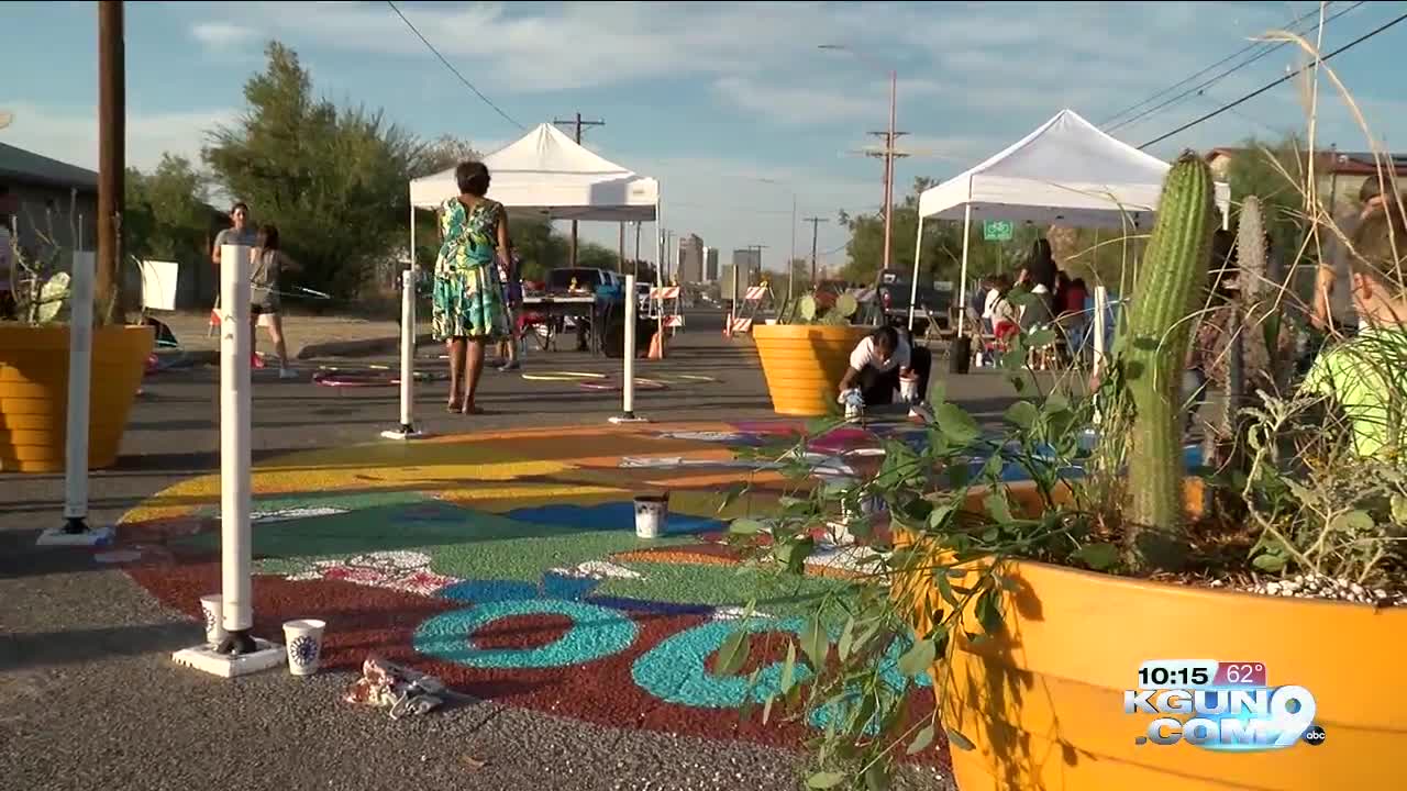 Living Streets Alliance display mural at intersection of 8th Avenue and 25th Street