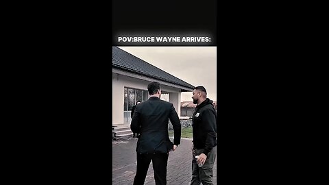 Bruce Wayne x Batman