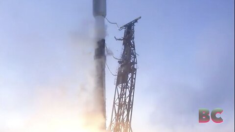 SpaceX launches 22 Starlink satellites from California