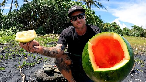 COOKING FISH IN A WATERMELON?? CATCH AND COOK on the beach - how to make a bow drill