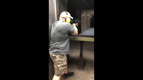 Full auto Tommy gun at Battlefield Vegas