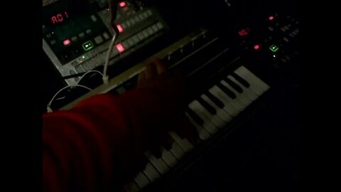 Nevo - Dubstep live (2011) Korg electribe ea1 er1 es1 em1 emx1 esx1 micrkorg