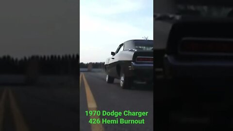 1970 Dodge Charge 426 Hemi Burnout #shorts #burnout #blue #smoke #dodge #charger #car #musclecar