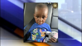 Mother arrested for child neglect after little boy is found wandering in Boynton Beach