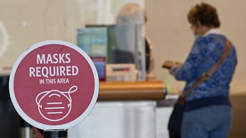 Senators Ask CDC, TSA For Mask Mandate Update