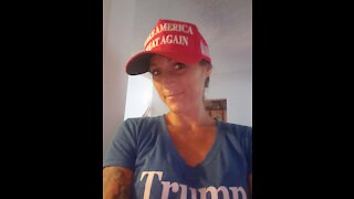 "Finding The crazy TRUMP LADY... my mom!😂🤣